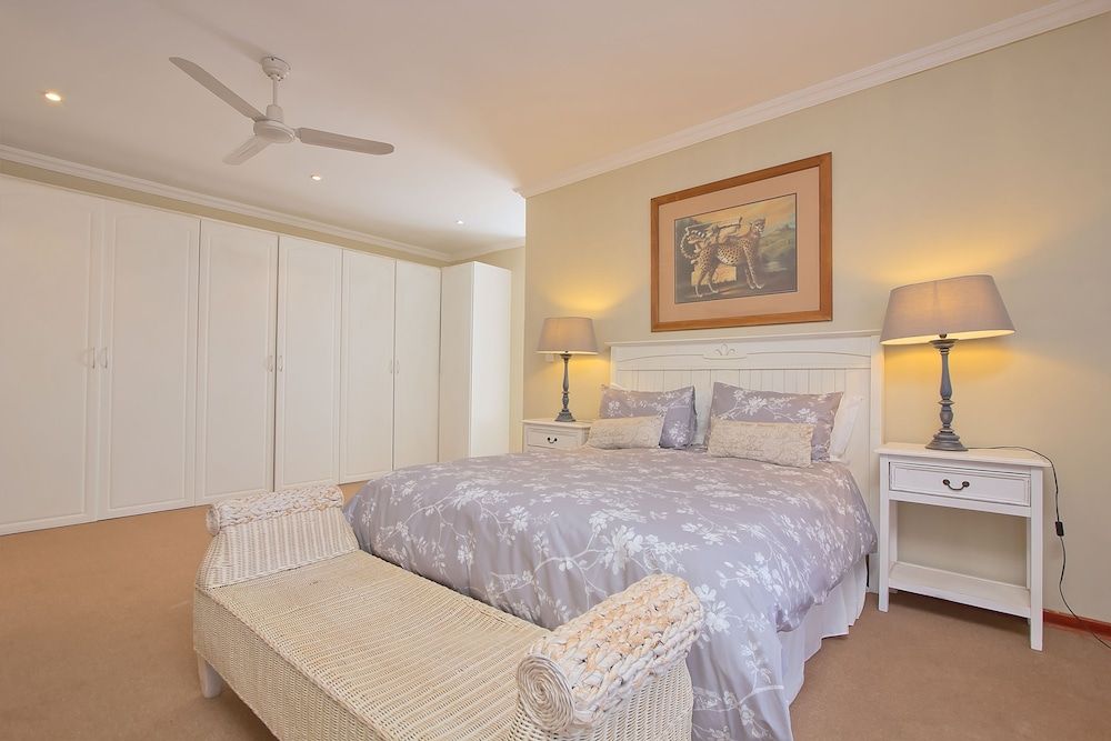 Centurion Golf Suites Boca Walk Executive Apartment, 3 Bedrooms 4