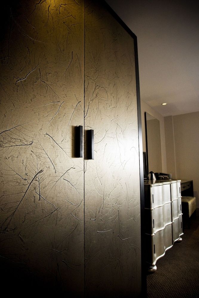 Hogarths Stone Manor Standard Double Room 11