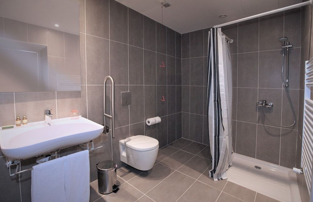 Droushia Heights Basic Room, Ground Floor 3