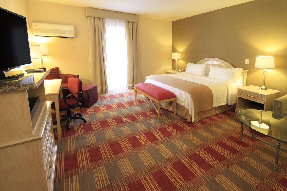 Premium Room, 1 King Bed