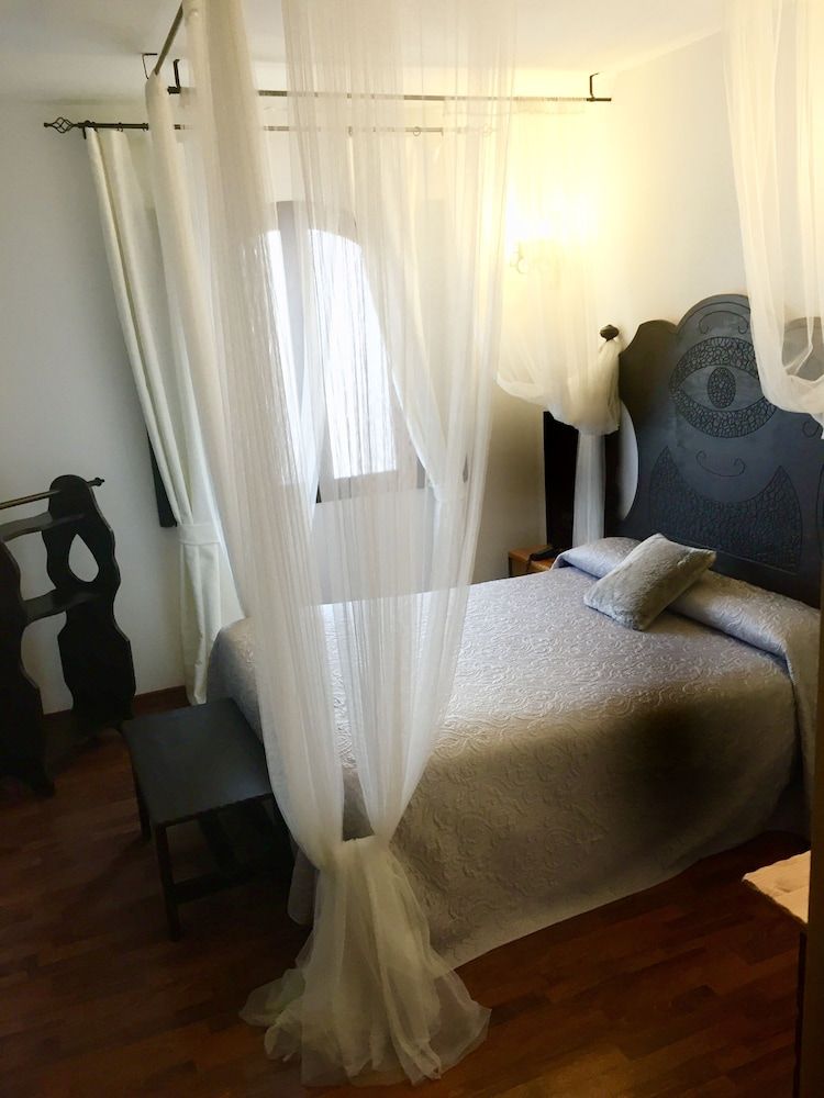 Hotel Castillo Bonavia Double Room 4