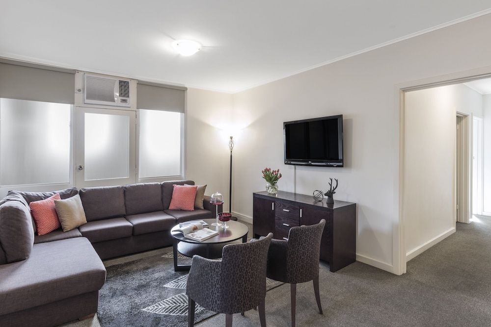 Dorset Gardens Hotel Five Bedroom Apartment 4