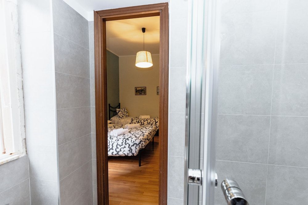 Palazzo Santori Triple Room 5