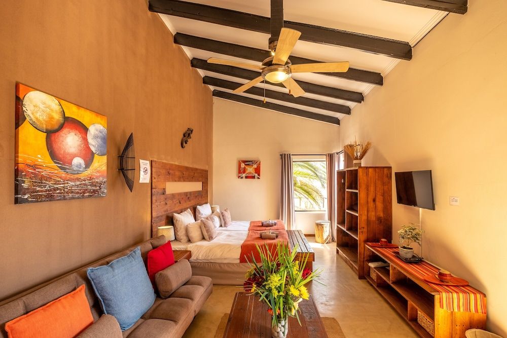 Gecko Ridge Guest House Self-Catering Chalets 5