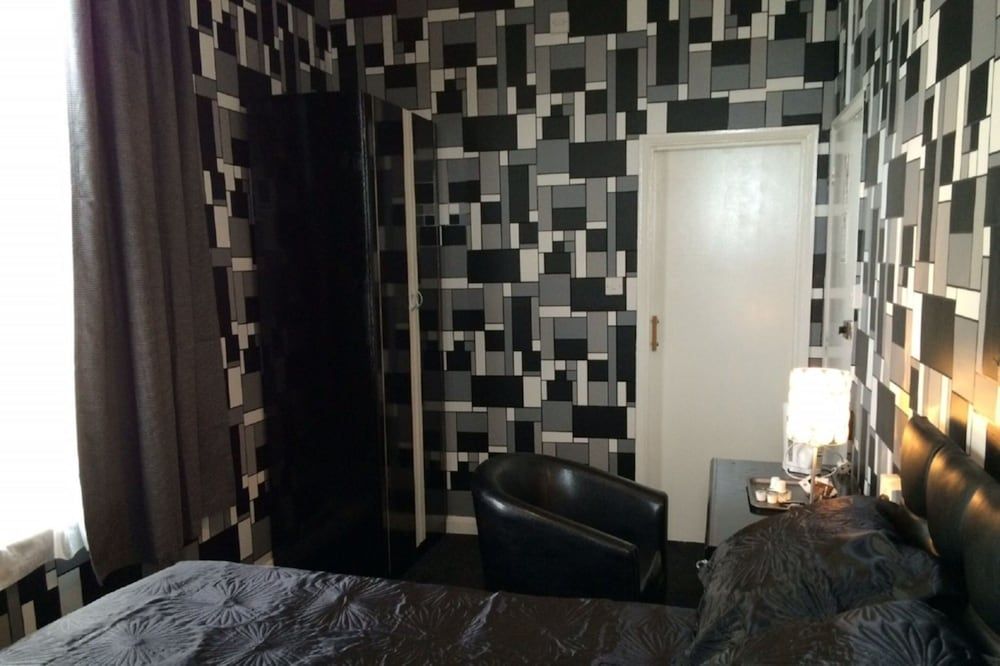 The Carlton Hotel Comfort Double Room, Sea View 7