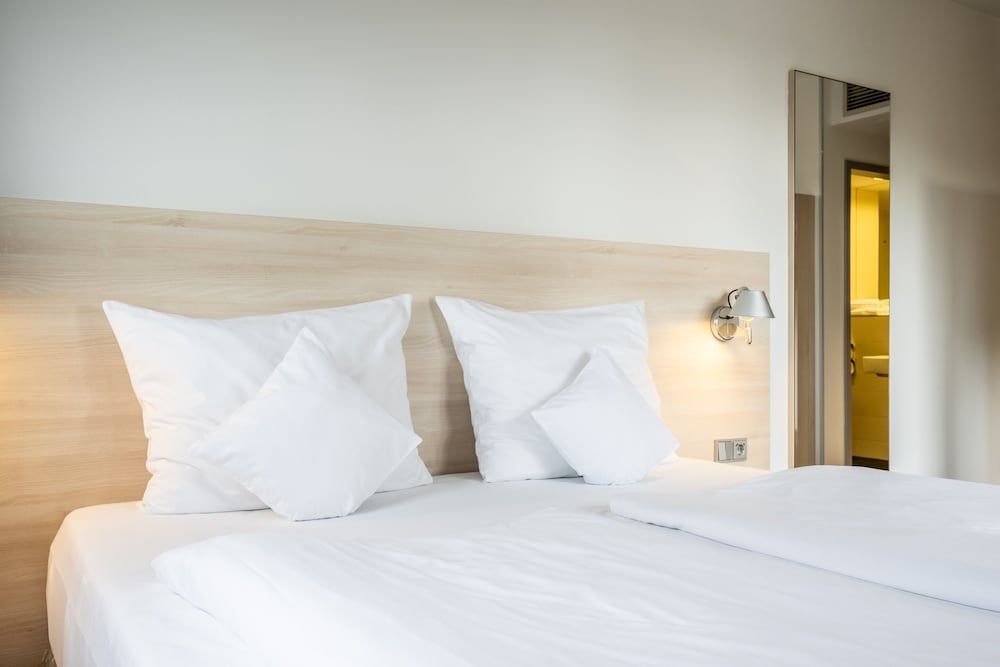 Serways Hotel Bruchsal West Superior Double Room 3