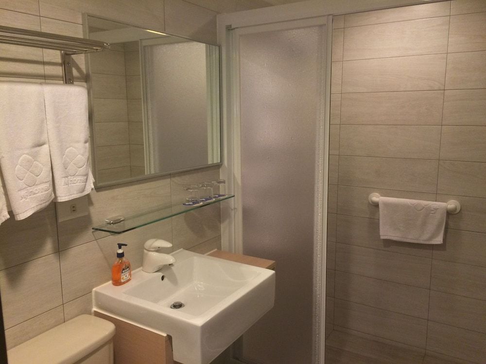 MF Hotel Penghu Standard Quadruple Room, Non Smoking, Corner 8