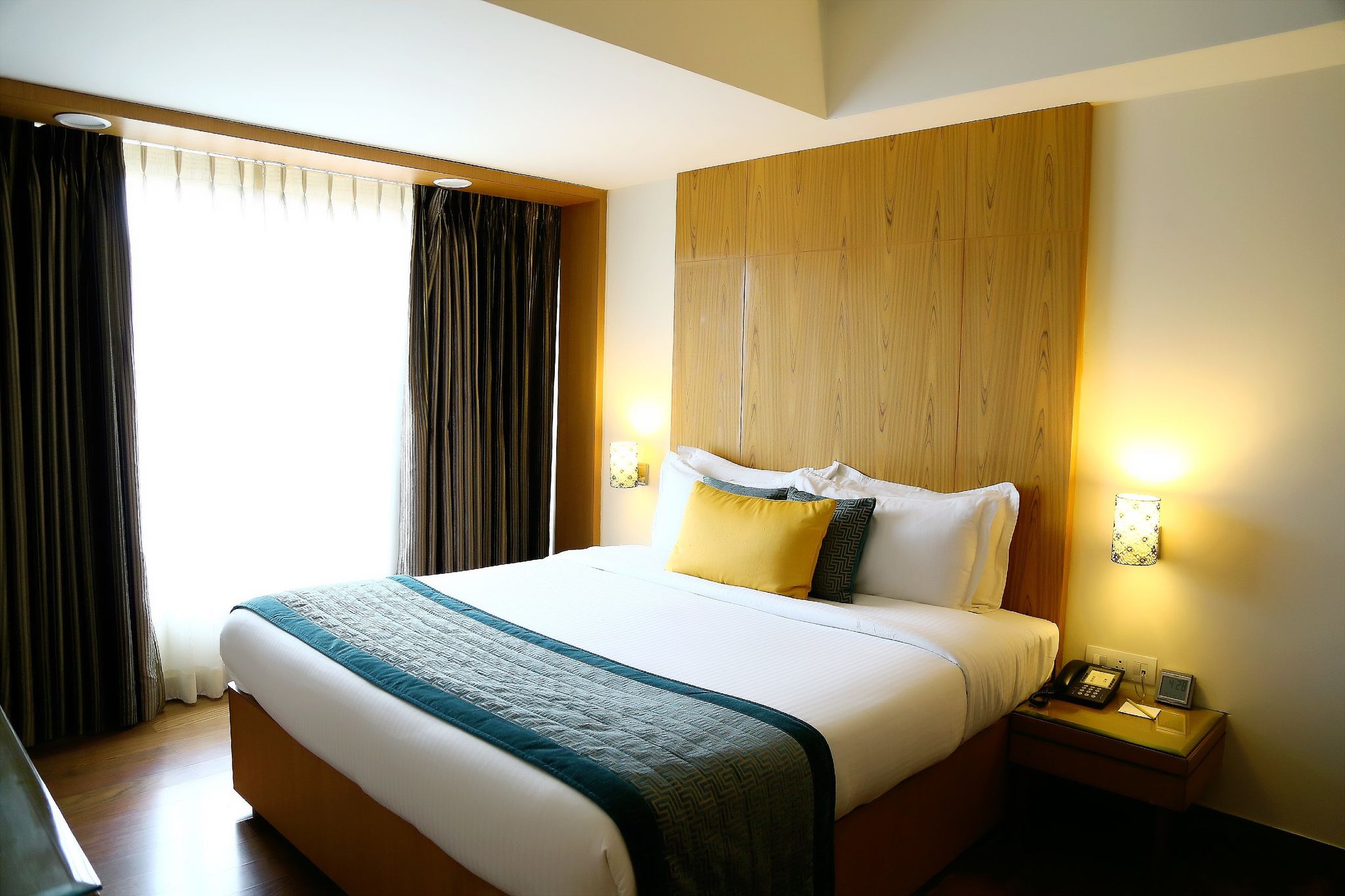 Lemon Tree Hotel, Dehradun Business Room 6