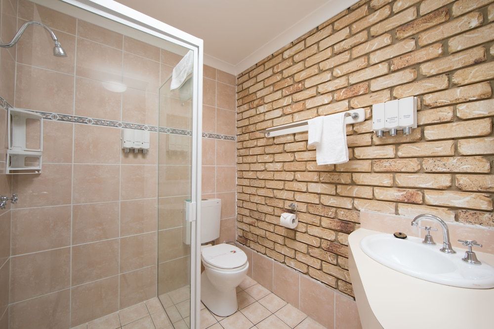 Caboolture Motel Twin Room 4