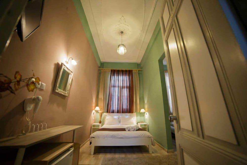 undefined Atlantis Hotel 3