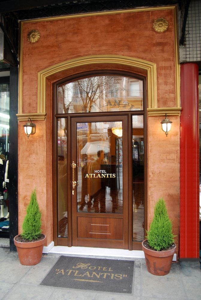 undefined Atlantis Hotel 6