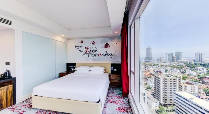 undefined Cinnamon Red Colombo 10