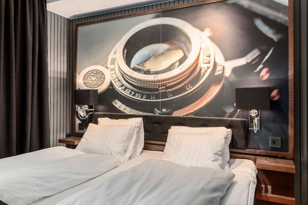 Standard Room, 1 King Bed, Non Smoking (Bunk beds)
