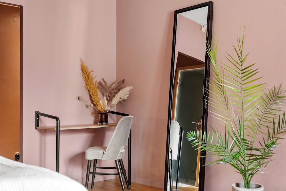 Karlskrona Stadshotell, BW Signature Collection Deluxe Room, 1 King Bed, Non Smoking 3