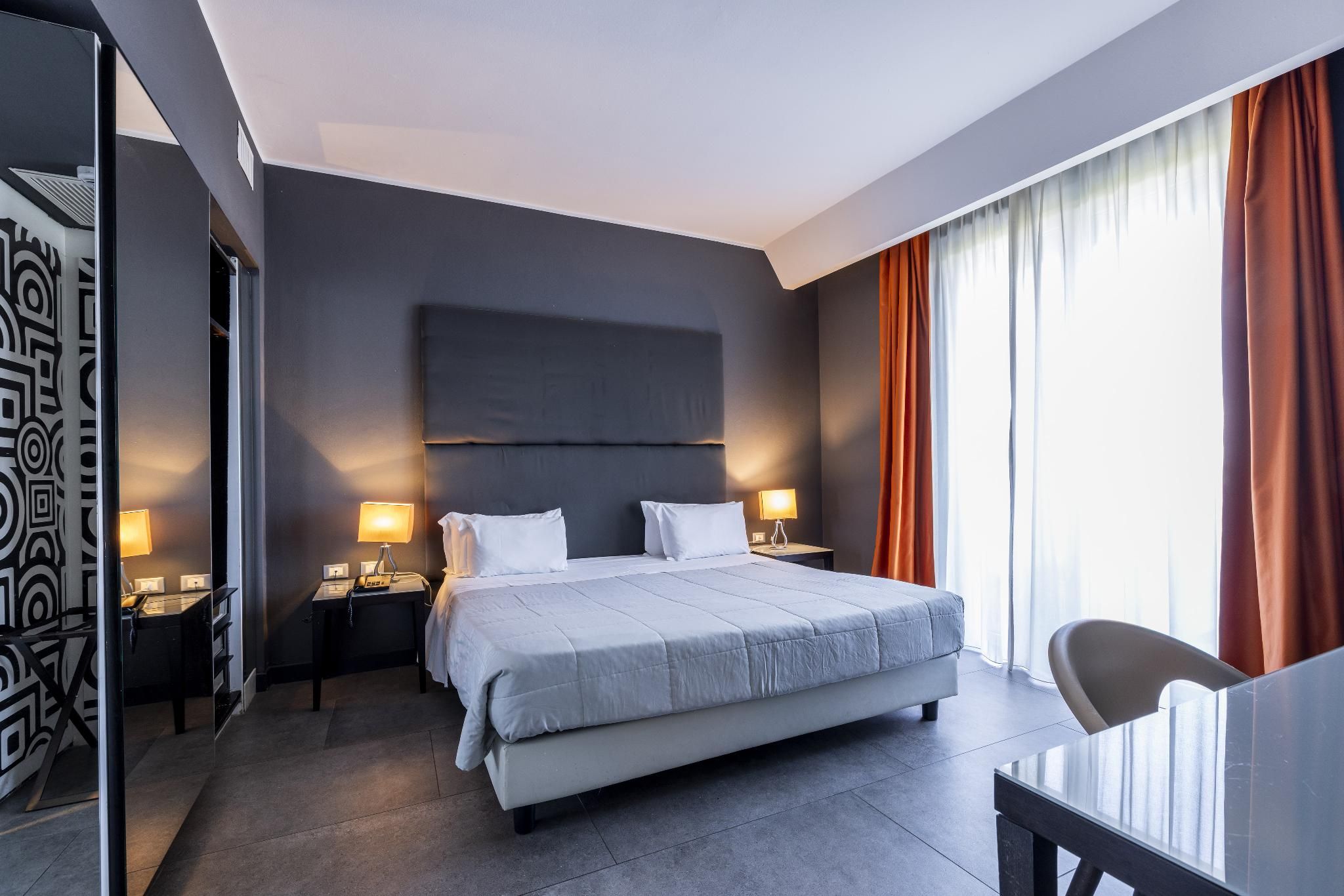 undefined Hotel Da Vinci 6