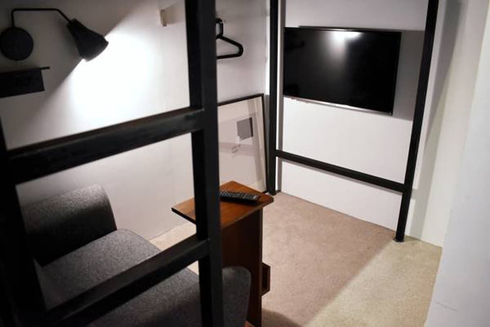 undefined Daan Park Hotel - Hostel 4