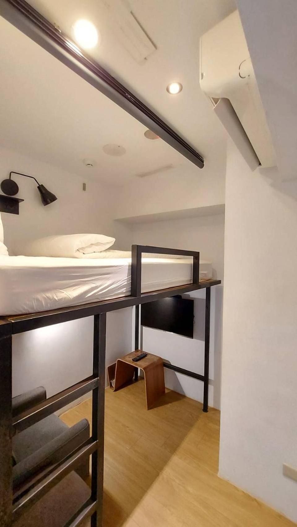 undefined Daan Park Hotel - Hostel 7