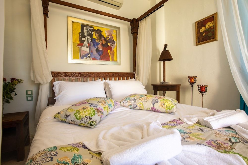 Romantic Studio Suite, 1 King Bed