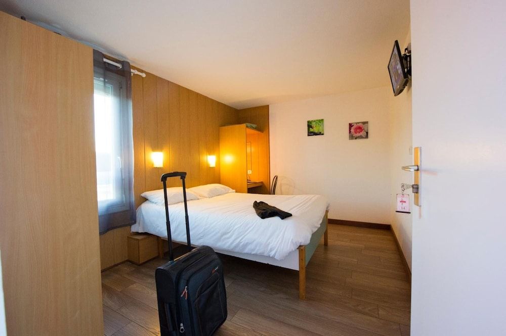 Double Room, 1 Queen Bed