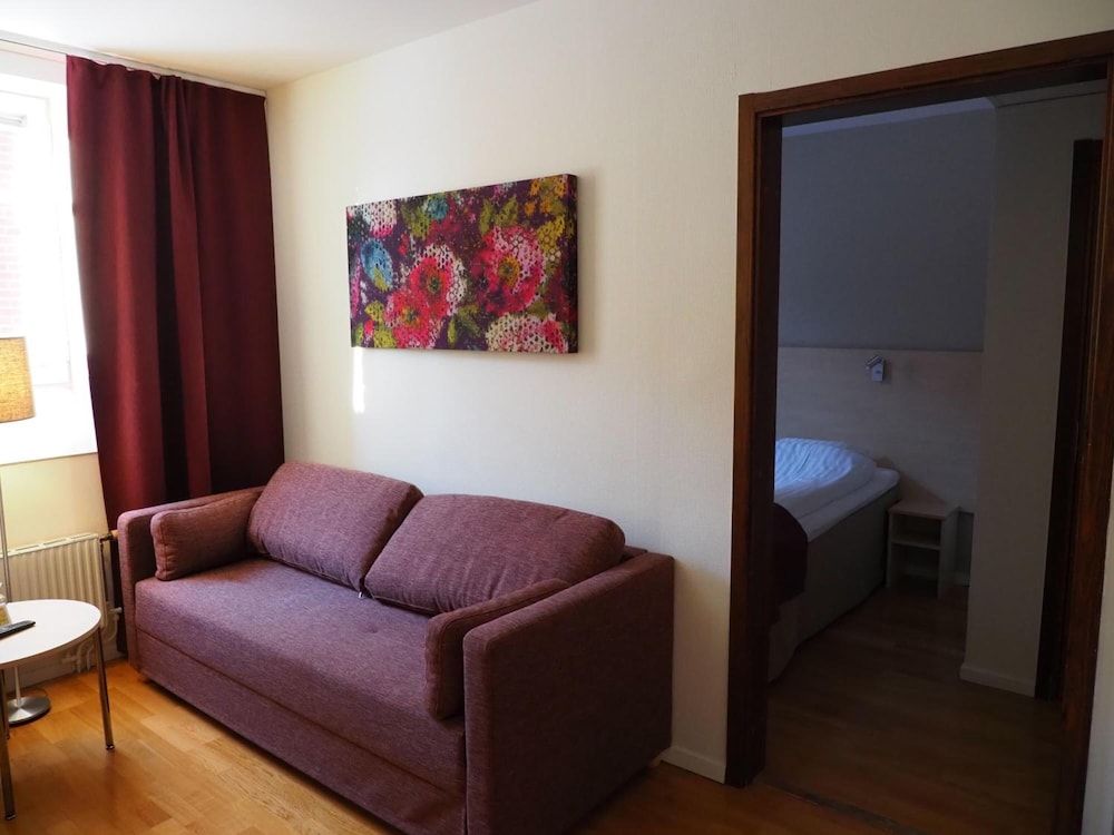 Hotell Vilja Family Double Room 4