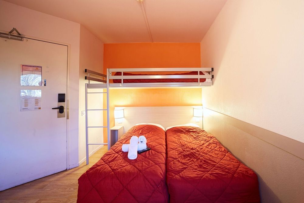 Standard Room, 3 Twin Beds