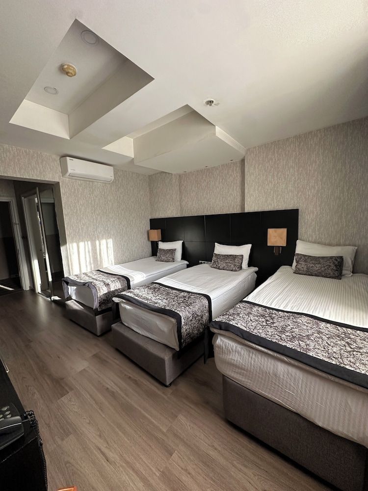 Grand Denizli Hotel Standard Triple Room 8