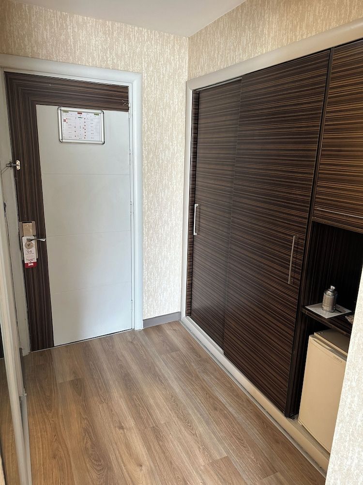 Grand Denizli Hotel Standard Triple Room 15