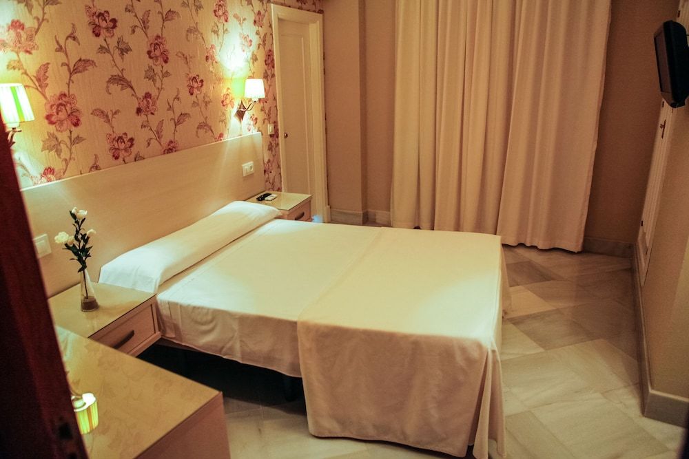 Hostal Chaikana Double Room 3