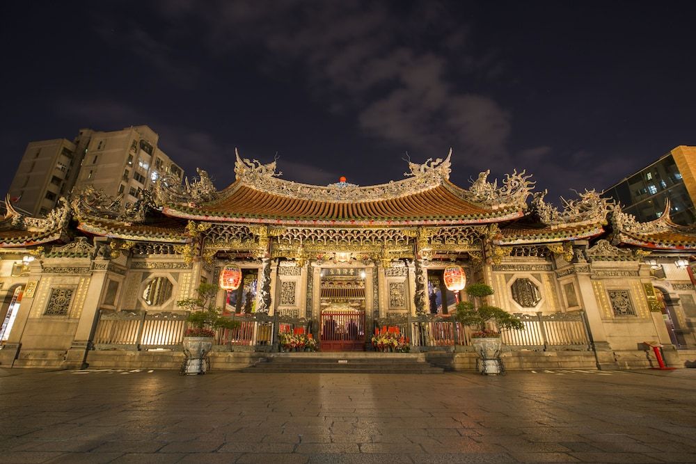 undefined Wholesome Hotel 2