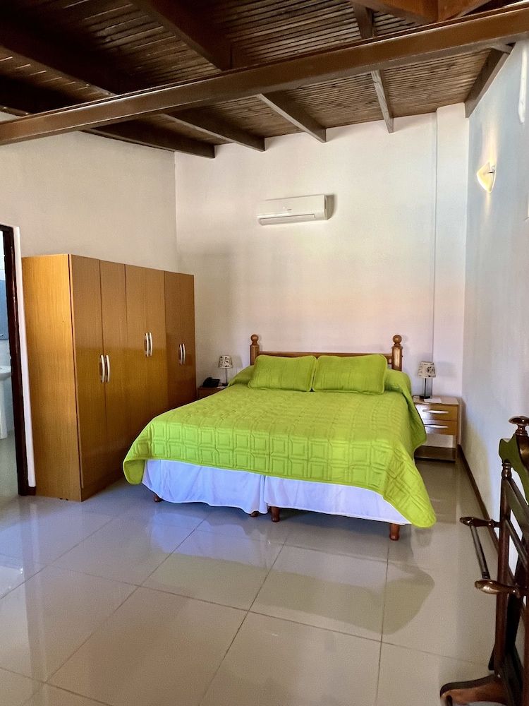 Hotel Concorde Suite 5