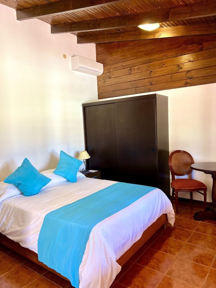 Hotel Concorde Suite