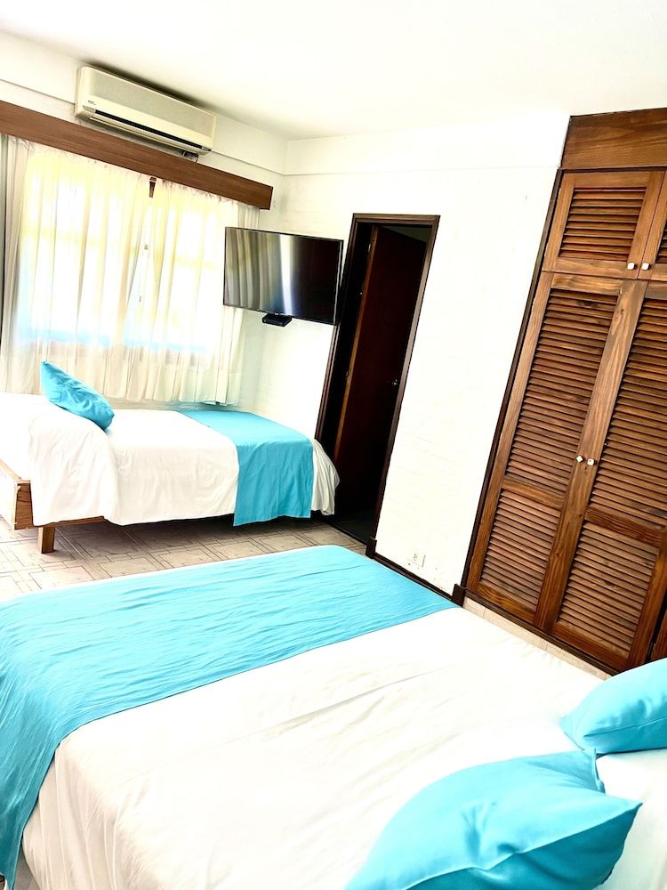 Hotel Concorde Suite 2