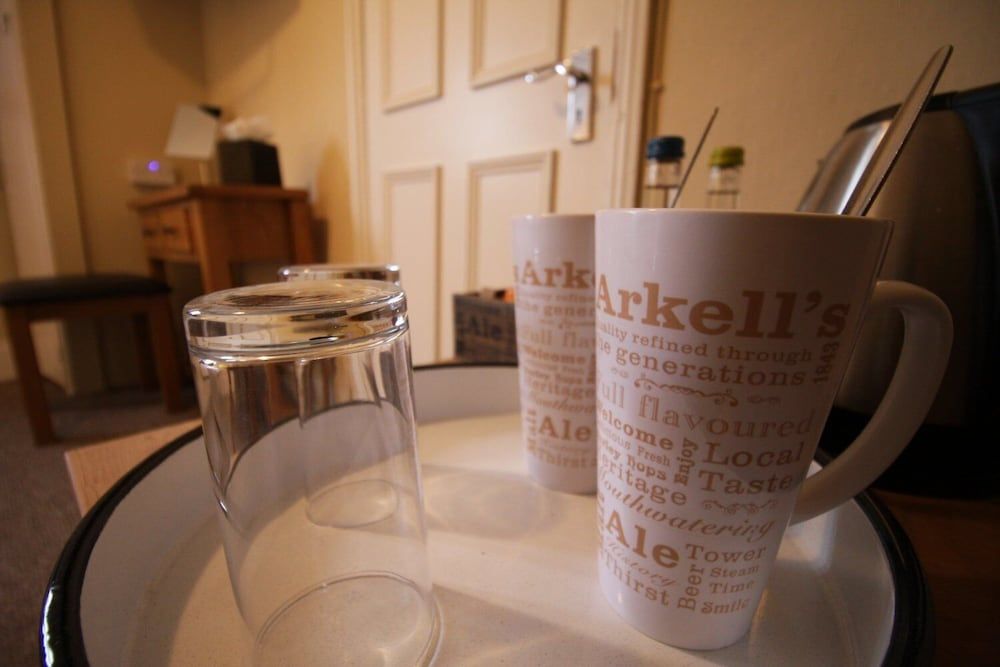 The Carpenters Arms Standard Double Room, Ensuite 14