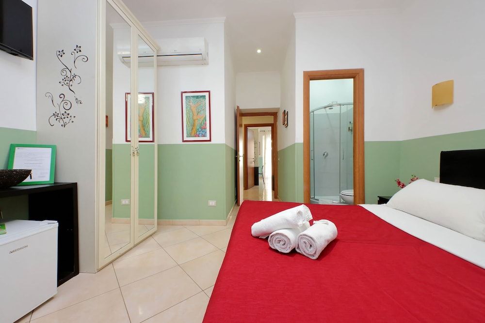 Dandi Domus Double Room 8