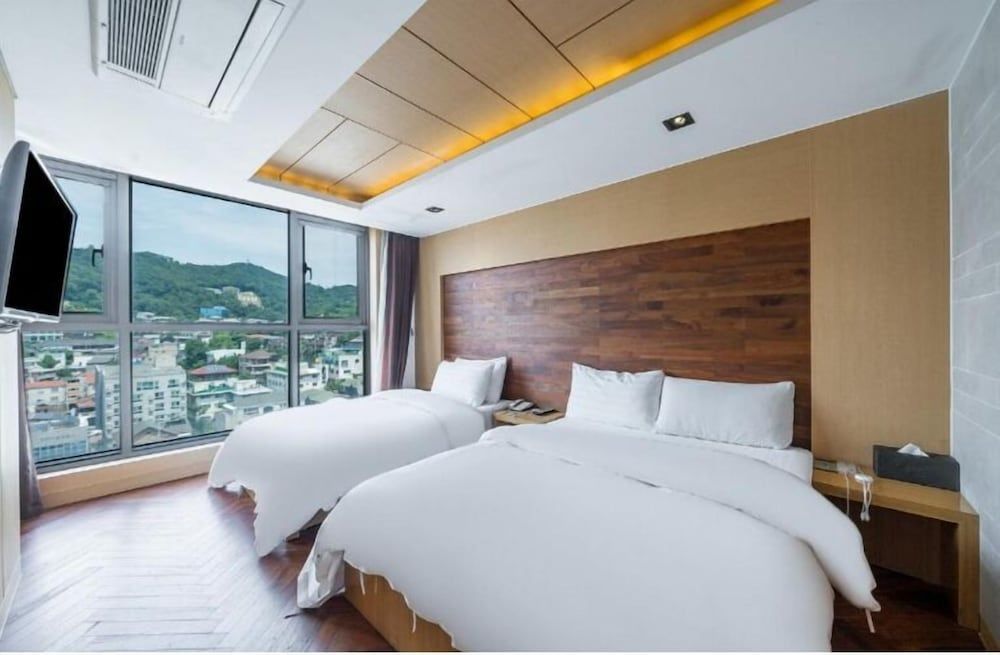BrownDot Hotel Songdo Royal Suite