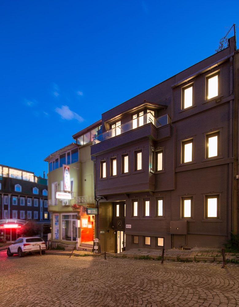 undefined Hotel Alilass 6