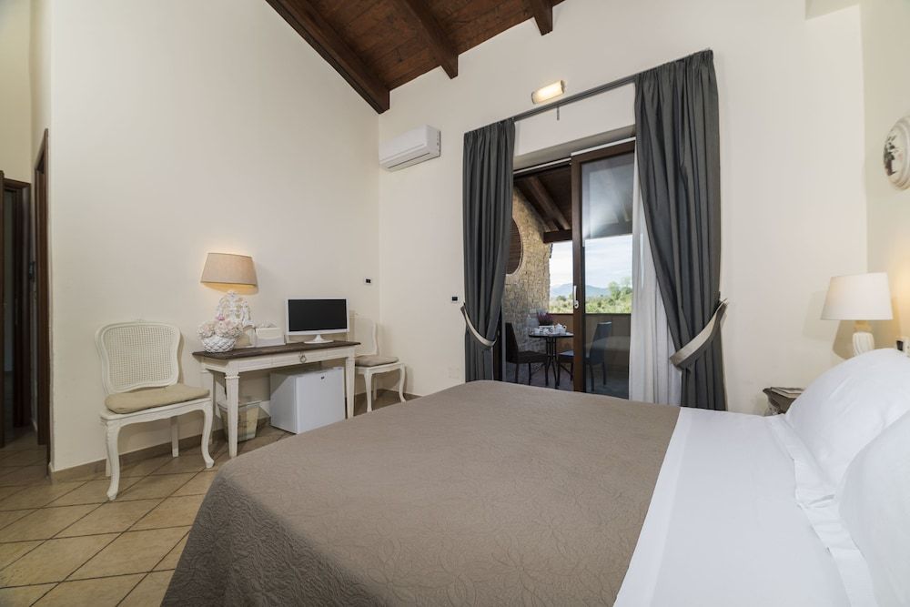 Tenuta D'Amore Double Room 5