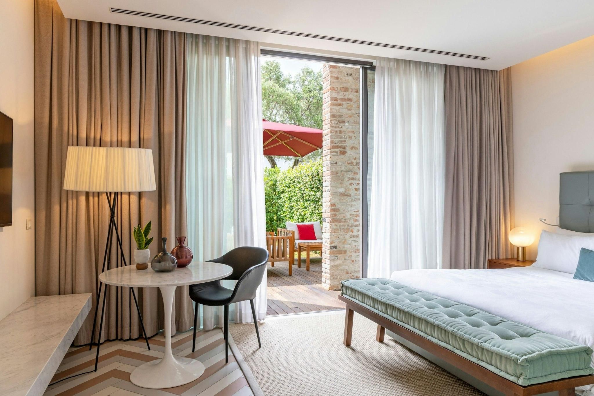 Residenza Deluxe, Guest room, 1 King, Terrace