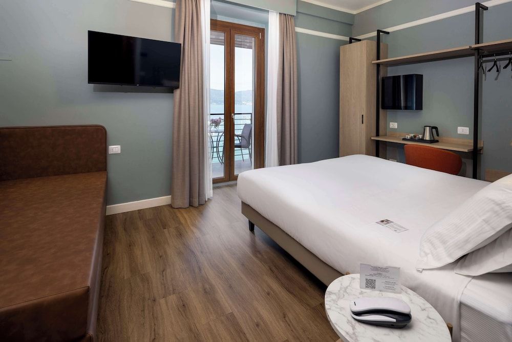 Hotel Shelley e delle Palme, BW Signature Collection Superior Room, Multiple Beds, Non Smoking 2