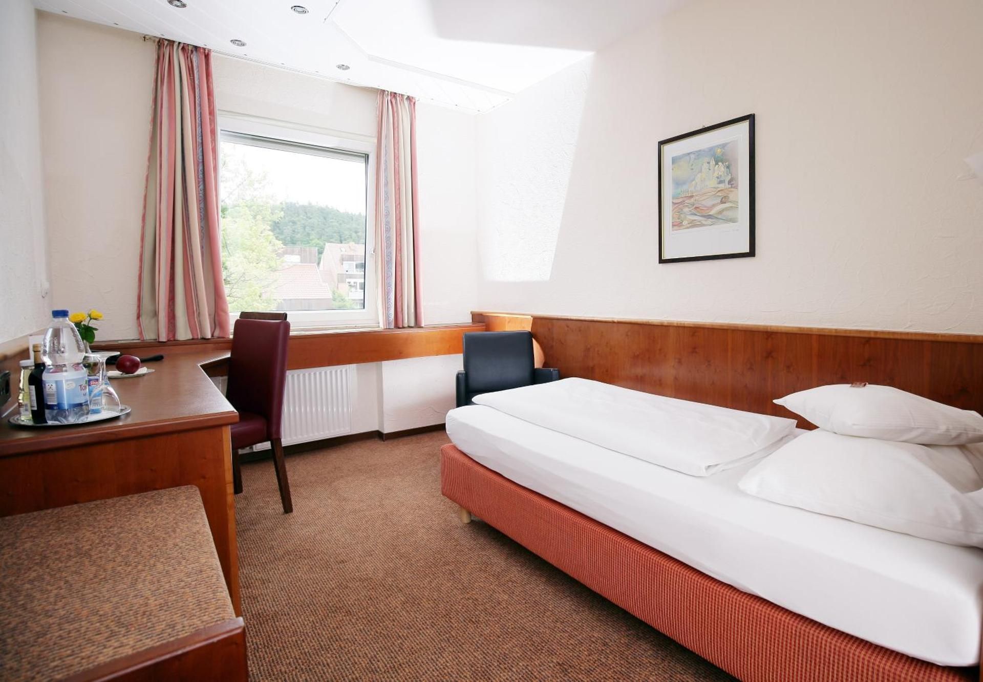 Badhotel Restaurant Stauferland Economy Single Room