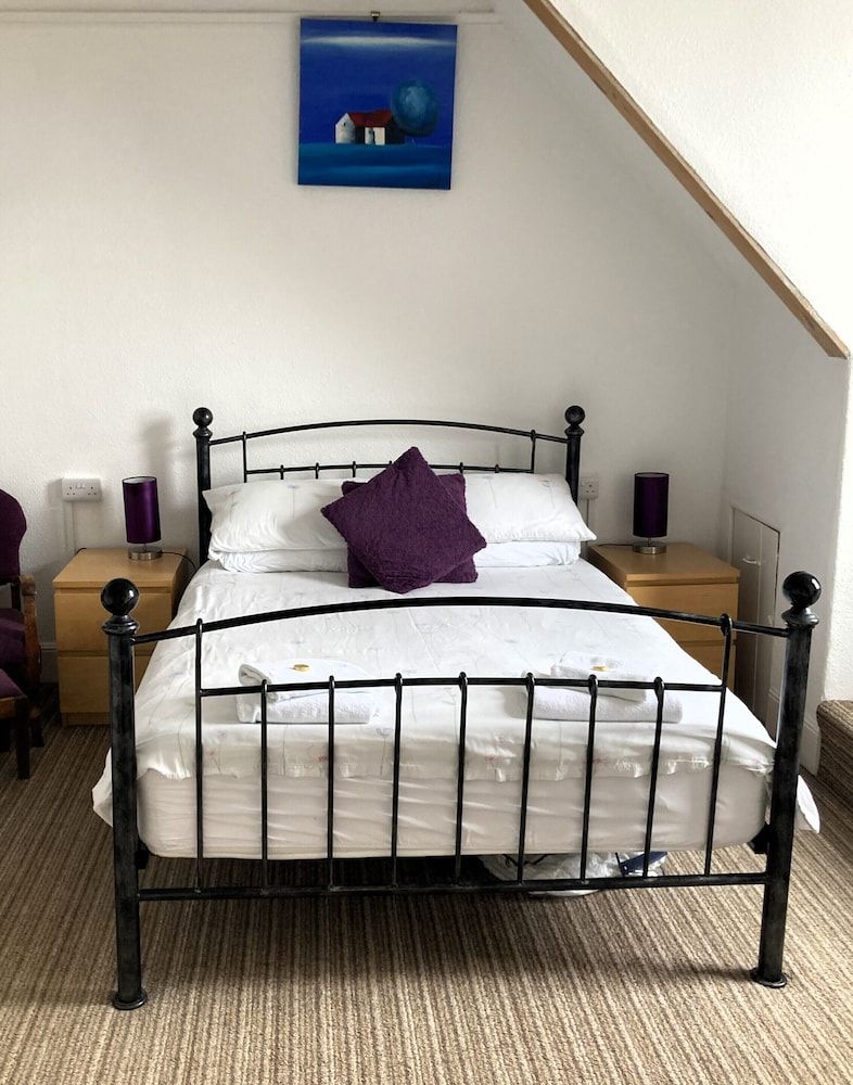 Standard Ensuite, Double