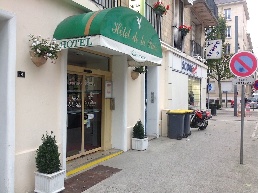 Hotel de la Paix