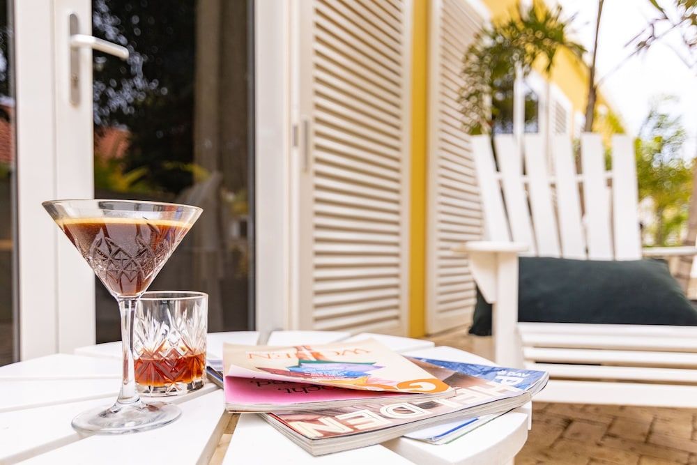 Bayside Boutique Hotel - Blue Bay Golf & Beach Resort Deluxe King Room 5