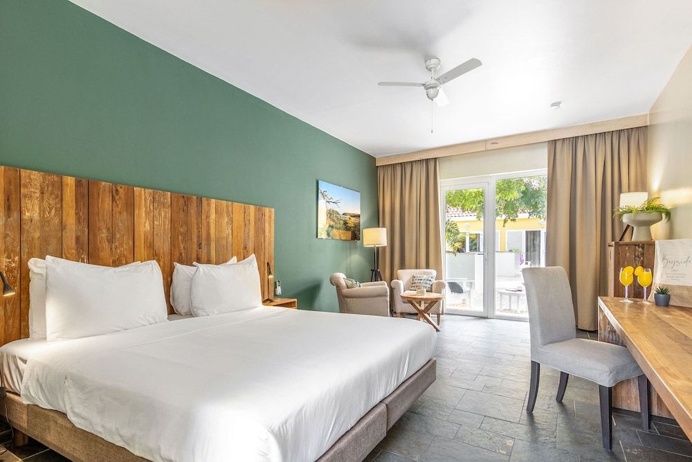 Bayside Boutique Hotel - Blue Bay Golf & Beach Resort Deluxe King Room