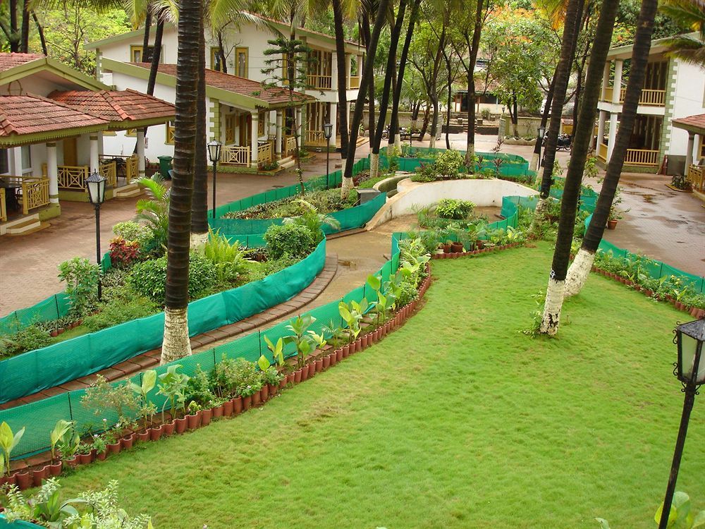 undefined Golden Swan Beach Resort 3