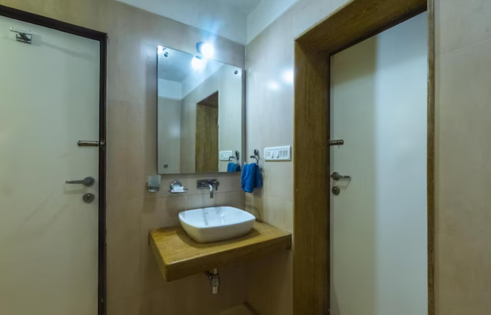 Golden Swan Beach Resort DELUXE ROOM WITH VERANDAH 9