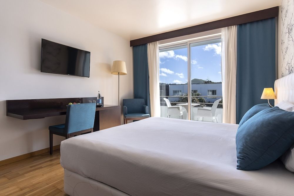 Hotel Vale do Navio Double Room 3