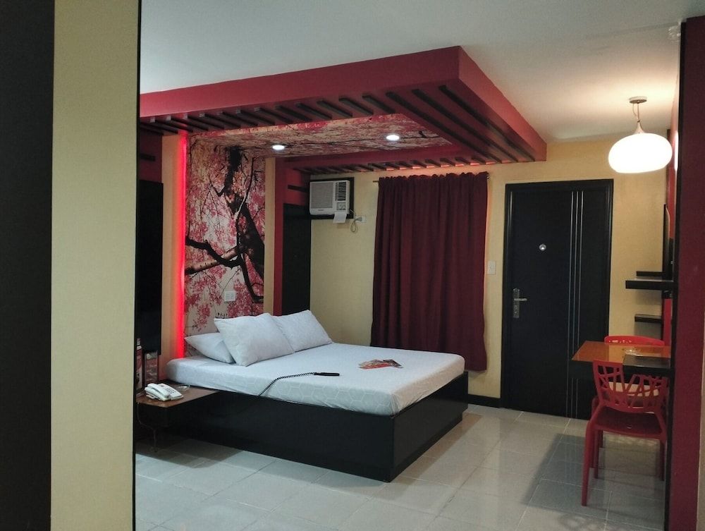 undefined Hotel Sogo Quirino Motor Drive Inn 3