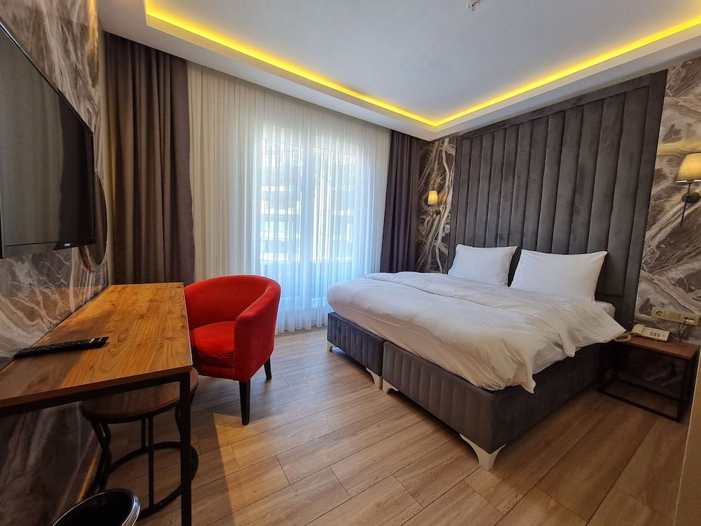 Air Boss Istanbul Airport and Fair Hotel Economy Double or Twin Room 14