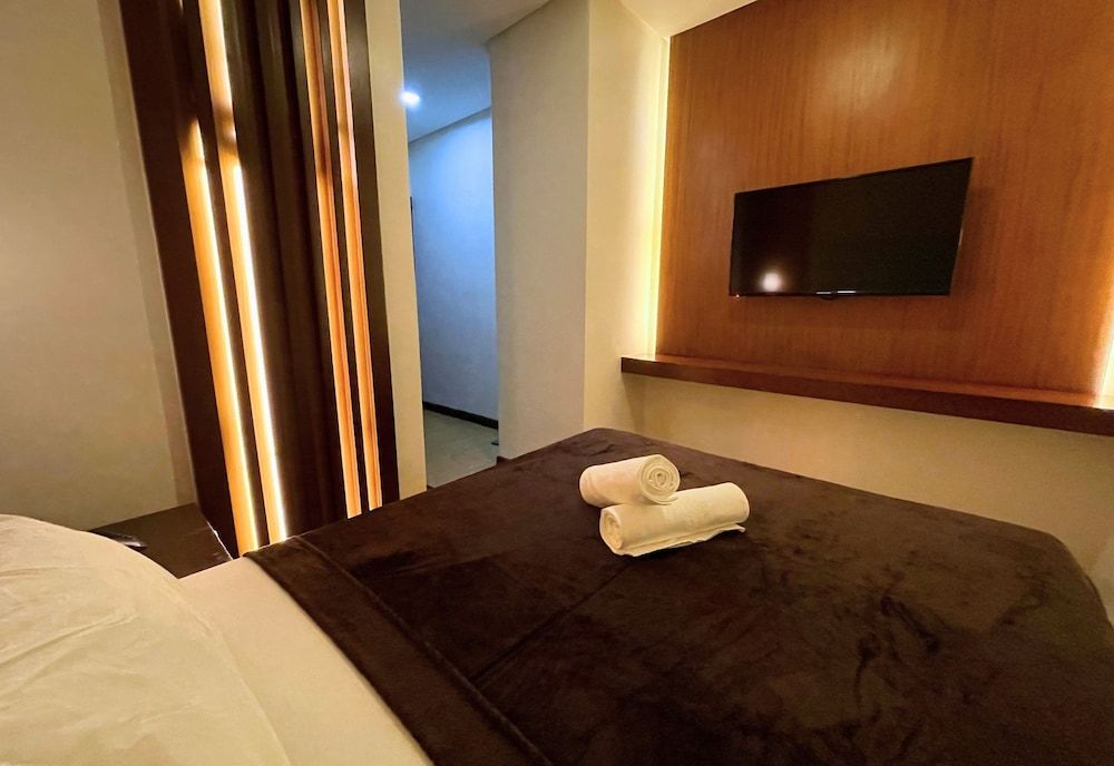 Premium Room (No Window)